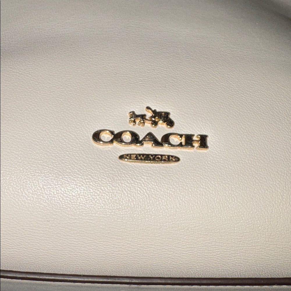 Coach Satchel Crossbody bag smooth leather cream/gold tone 4 turn locks EUC - Picture 13 of 17